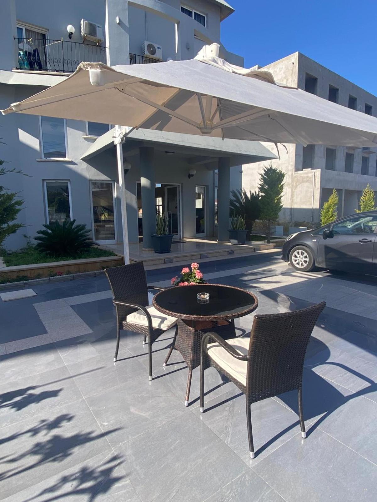 The Prince Inn Hotel & Villas Agios Georgios  المظهر الخارجي الصورة