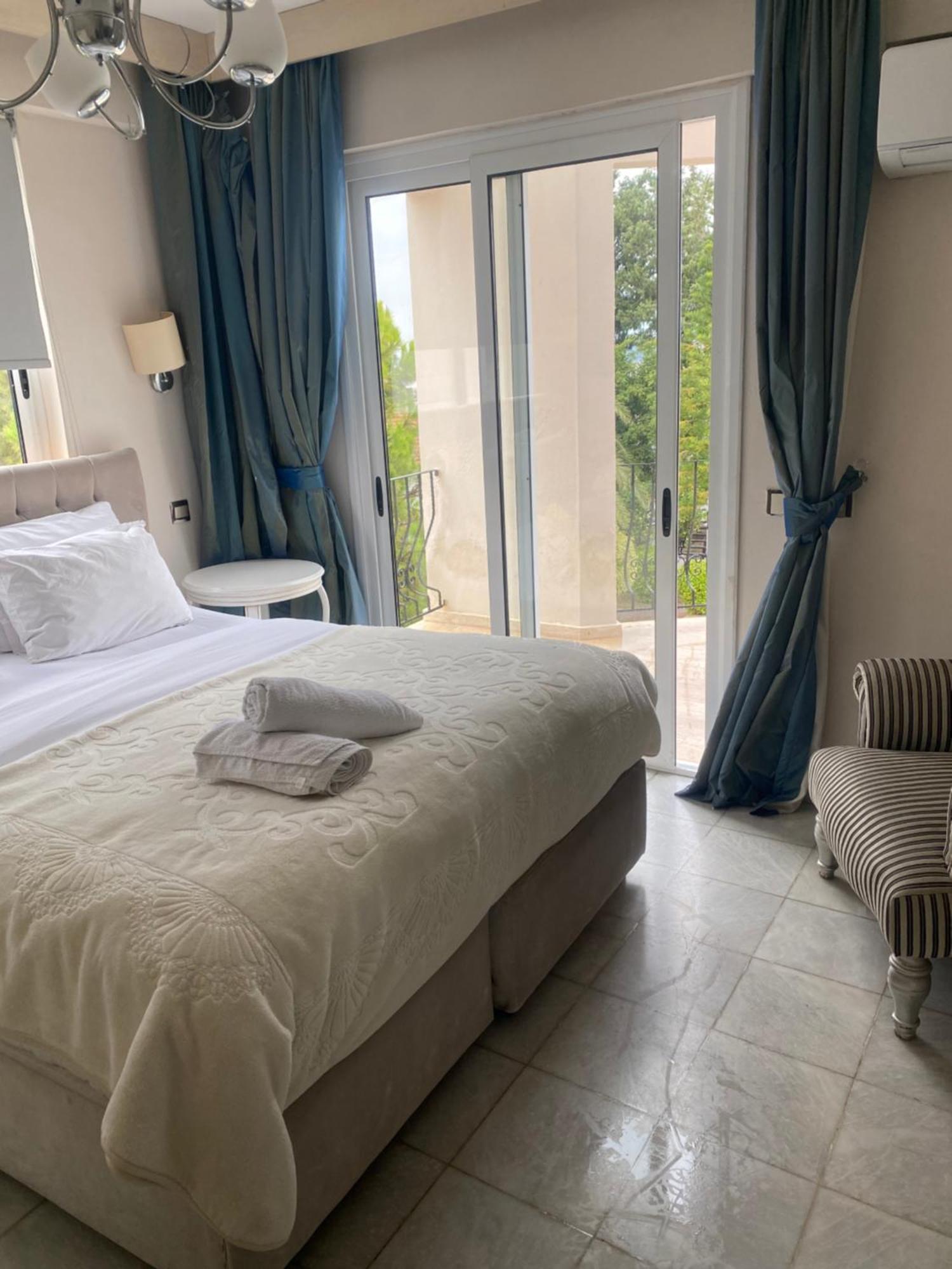 The Prince Inn Hotel & Villas Agios Georgios  المظهر الخارجي الصورة